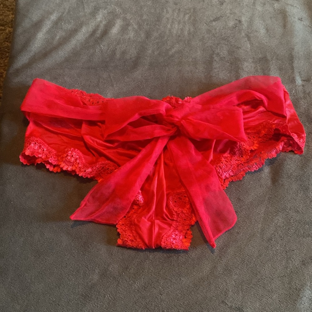 Cute red intimate panty! - Picture 2 of 5